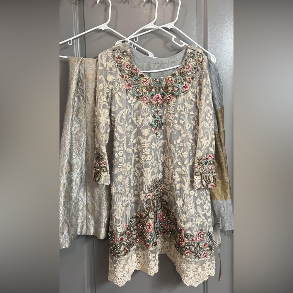 3pc Shalwar Kameez, FULLY EMBROIDERED! Pakistani Indian. Weddingshaadi guest eid